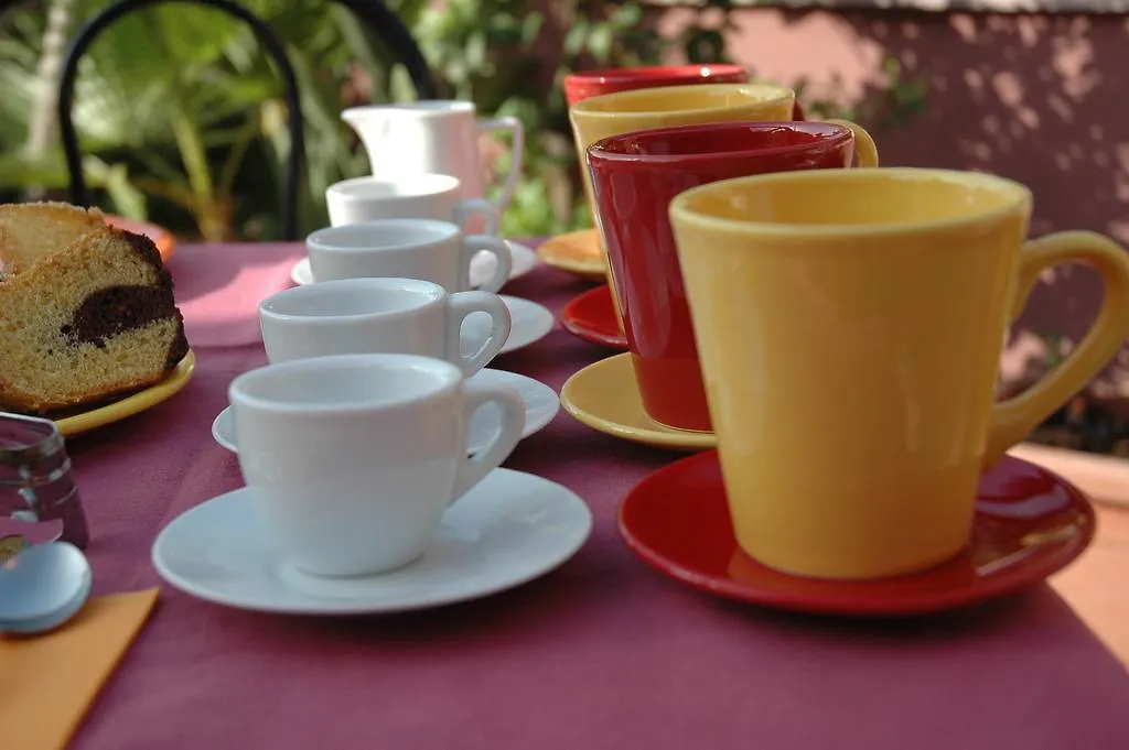 Liana Guest House Alghero Italy